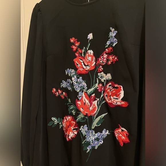 Express black embroidered floral flounce dress size small - Picture 4 of 9